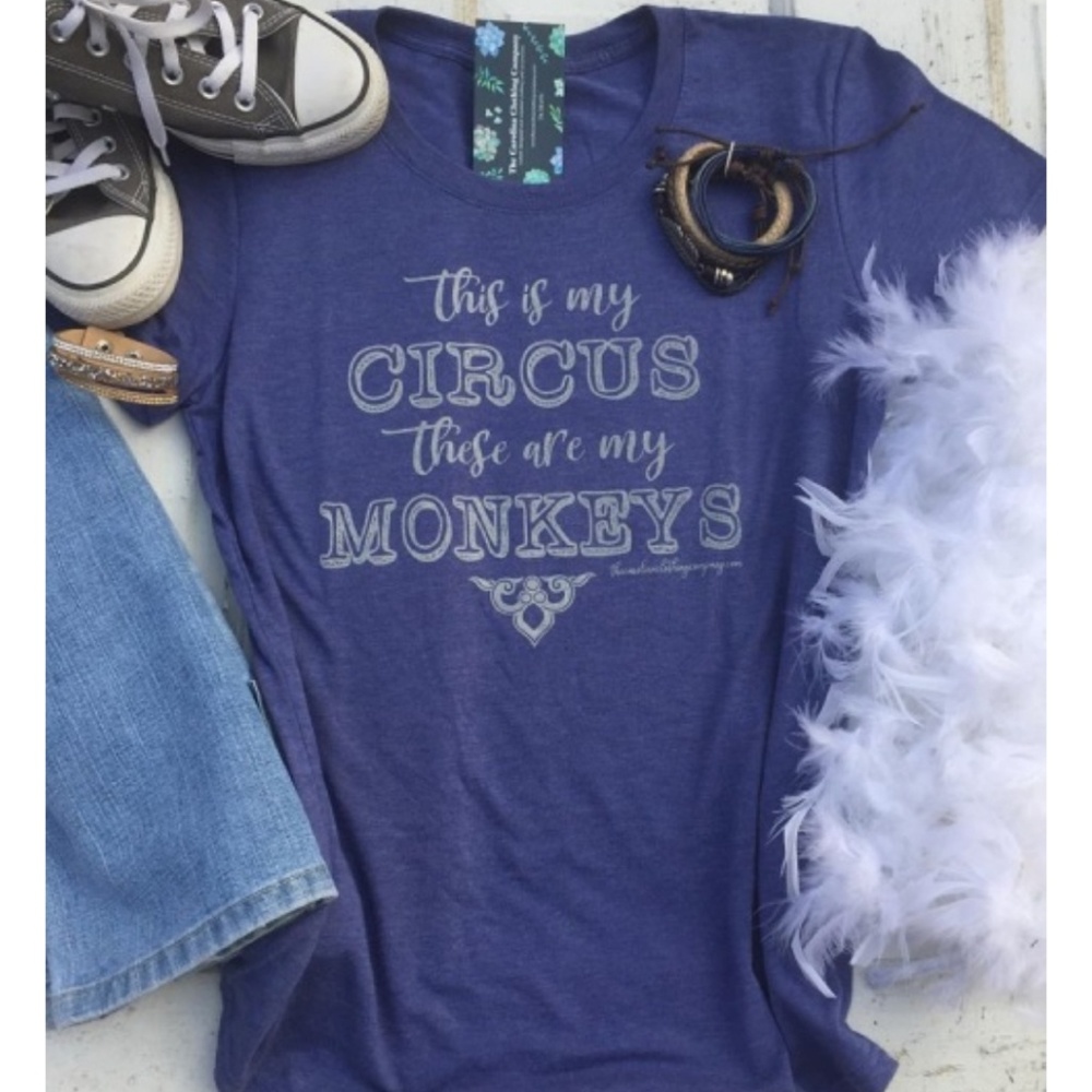 NWT graphic tee